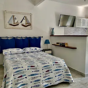 ca-lea2-minuti-dalla-spiaggia-di-monterosso.hotelitalianriviera.com/