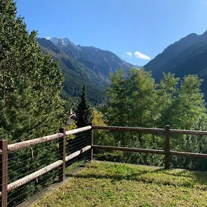 Trilocale Fumeclo , Temù Italia