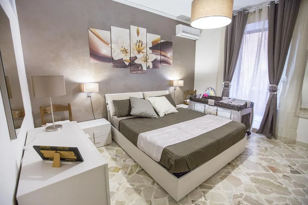 Apartment Casa Catherine Cefalu